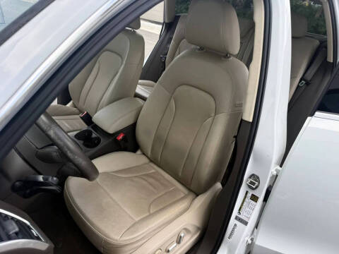2017 Audi Q5 2.0T quattro Premium