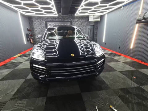 2019 Porsche Cayenne E-Hybrid