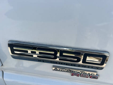 2009 Ford E-Series E-350 SD XLT