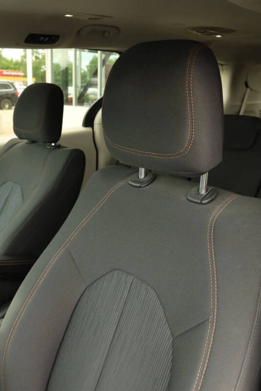 2017 Chrysler Pacifica Touring