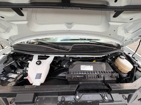 2024 GMC Savana 2500