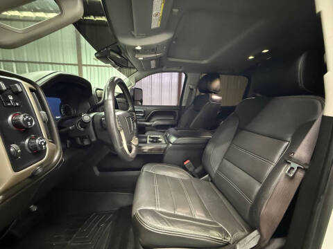 2016 GMC Sierra 2500HD Denali