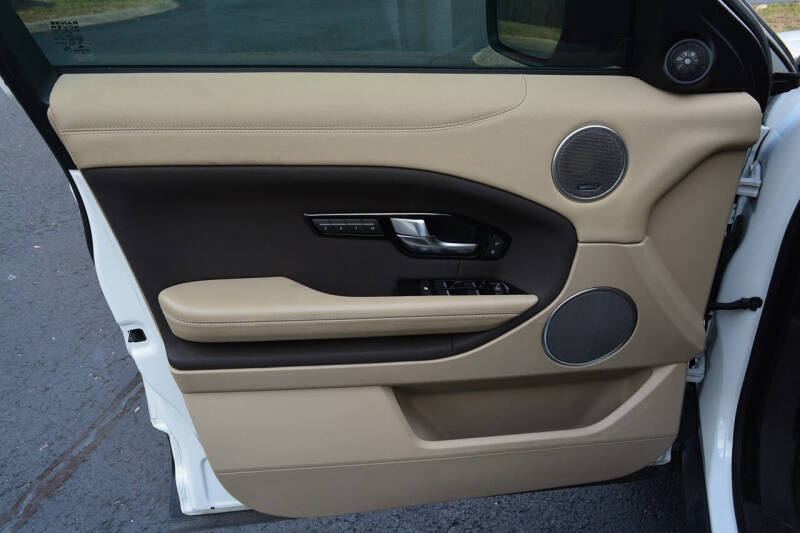 2018 Land Rover Range Rover Evoque SE Premium