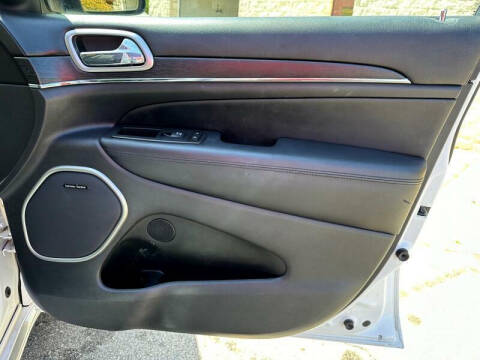 2017 Jeep Grand Cherokee Summit