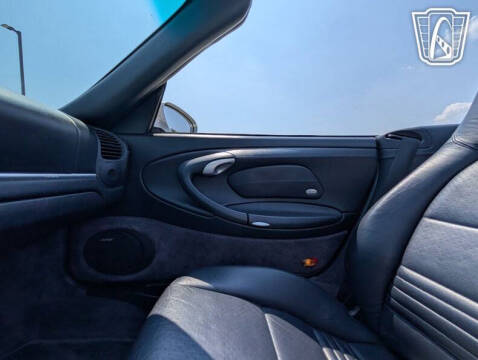 2004 Porsche 911 Carrera 4S