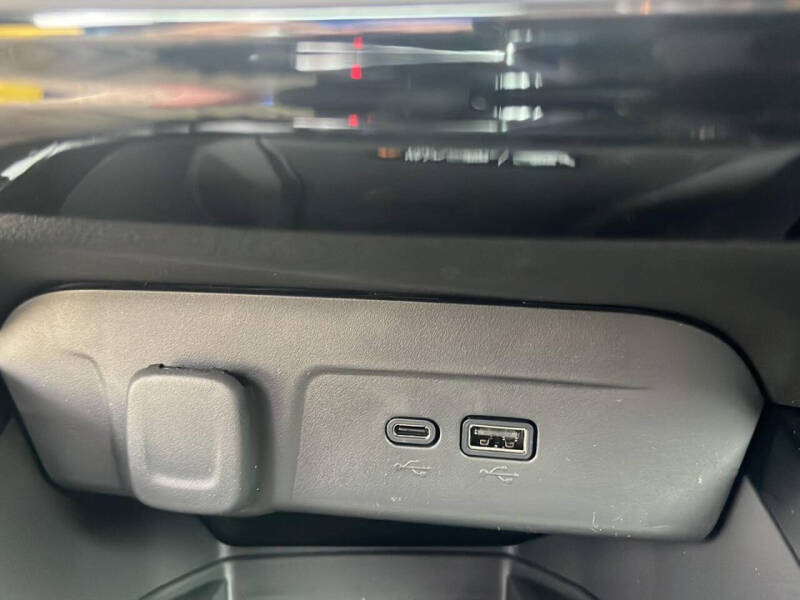 2025 Chevrolet Trax RS