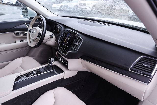 2020 Volvo XC90