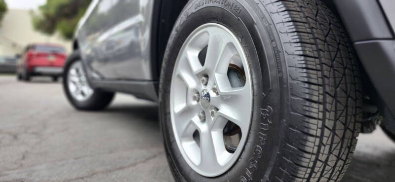 2016 Jeep Grand Cherokee Laredo E