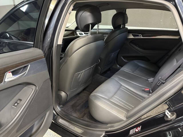 2020 Genesis G80