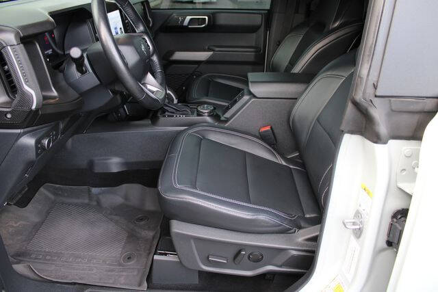 2021 Ford Bronco First Edition Advanced