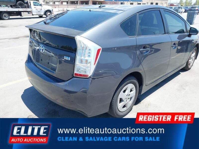 2010 Toyota Prius II