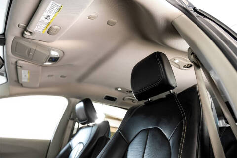 2020 Chrysler Voyager LXi