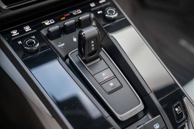 2021 Porsche 911 26