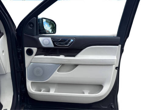 2024 Lincoln Navigator Black Label