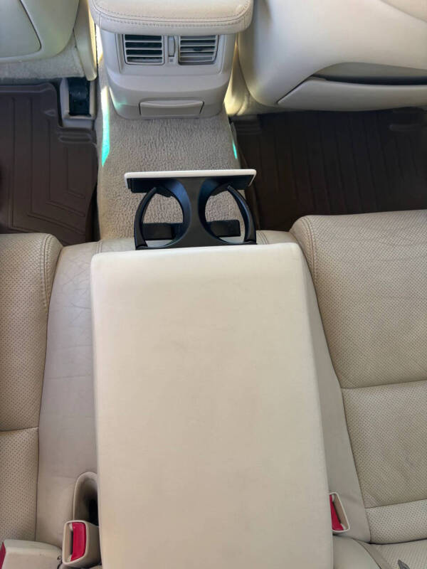 2011 Lexus GS 450h
