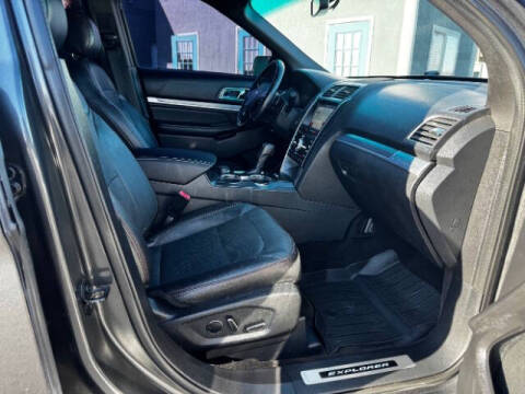 2017 Ford Explorer Sport