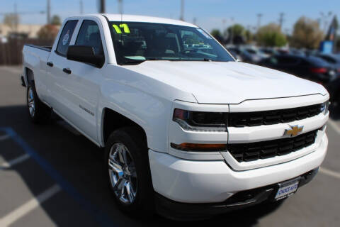 2017 Chevrolet Silverado 1500 for sale at Choice Auto & Truck in Sacramento CA