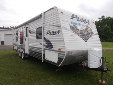 2012 Puma 27FQ