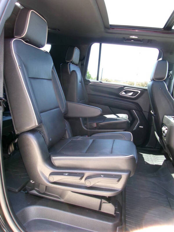 2022 GMC Yukon XL SLT