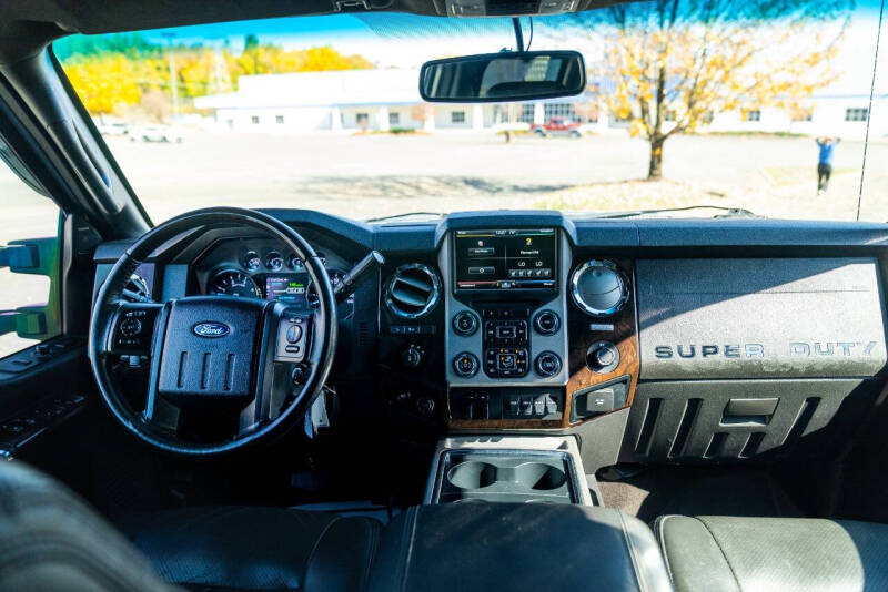 2016 Ford F-350 Super Duty Platinum