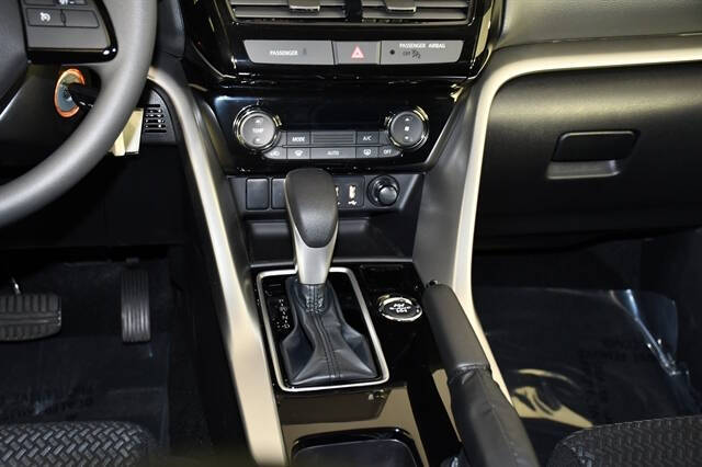 2026 Mitsubishi Eclipse Cross ES
