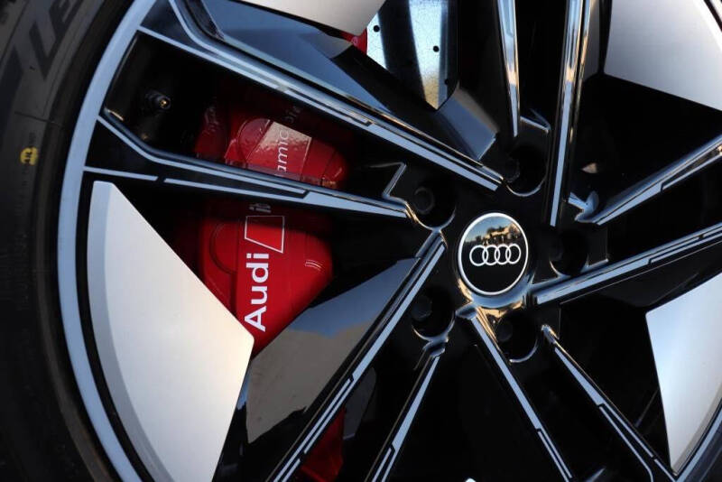 2022 Audi RS e-tron GT quattro