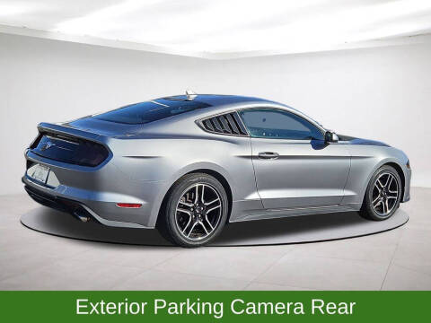 2022 Ford Mustang EcoBoost