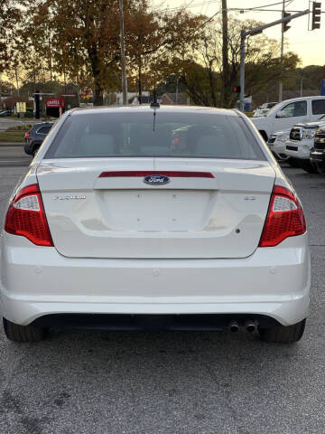 2012 Ford Fusion SE
