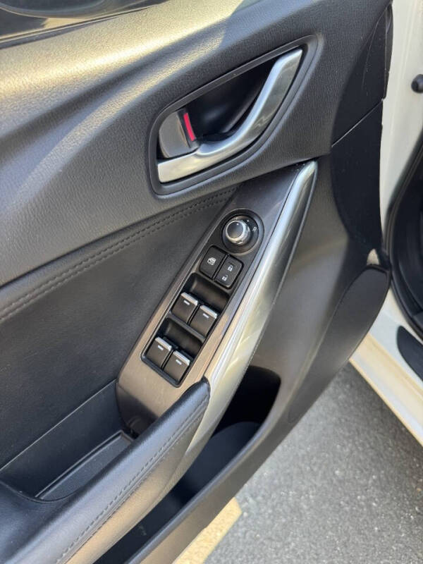 2016 Mazda MAZDA6 i Touring