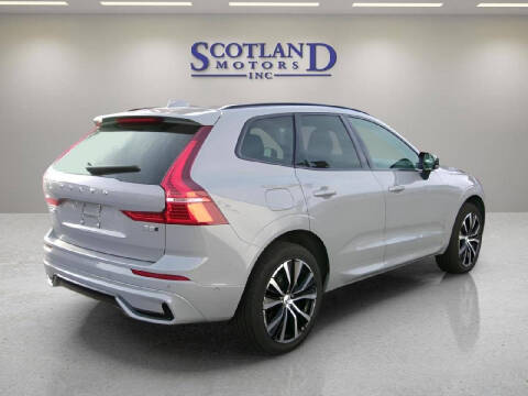 2025 Volvo XC60 B5 Plus Dark Theme