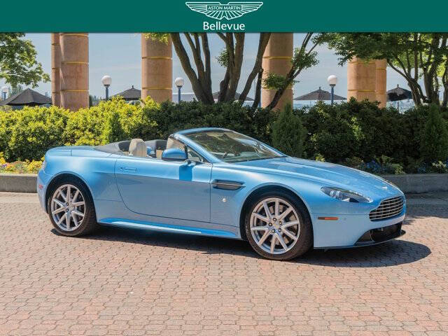 2012 Aston Martin V8 Vantage 1
