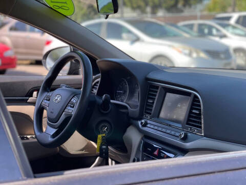 2018 Hyundai Elantra