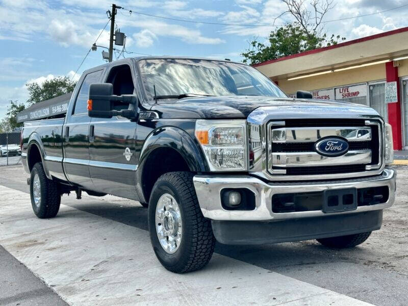 2013 Ford F-350 Super Duty  - $30,995