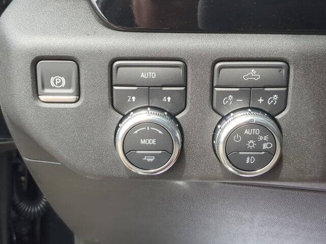 2025 GMC Sierra 1500 Elevation Standard