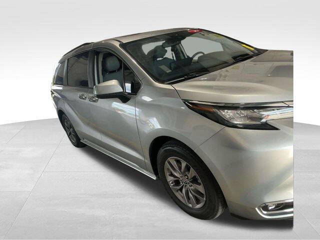 2023 Toyota Sienna