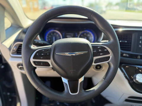 2017 Chrysler Pacifica Touring