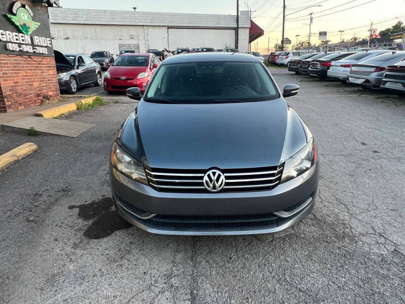 2013 Volkswagen Passat SE