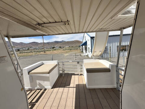 2008 DESTINATION YACHTS n/a
