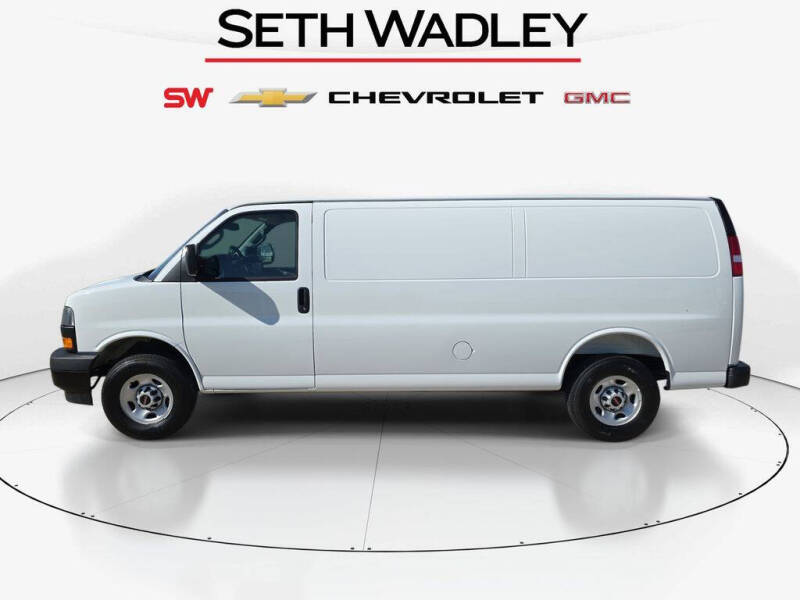 2026 GMC Savana 3500