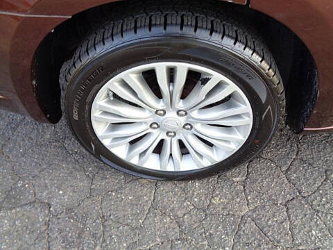 2012 Chrysler 200 Limited