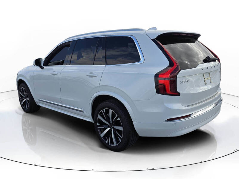 2026 Volvo XC90 B6 Core