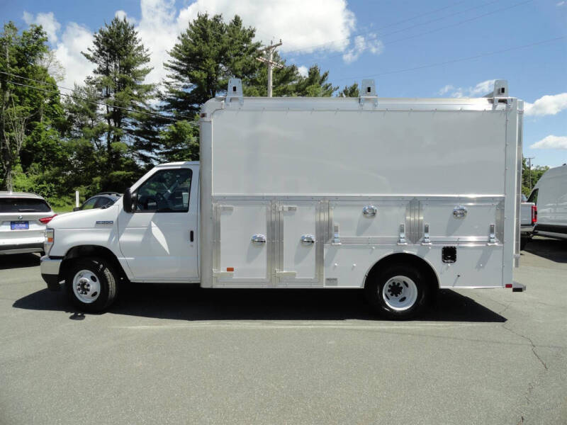 2027 Ford E-Series