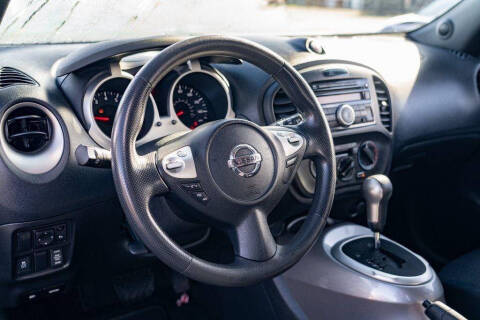 2011 Nissan JUKE S