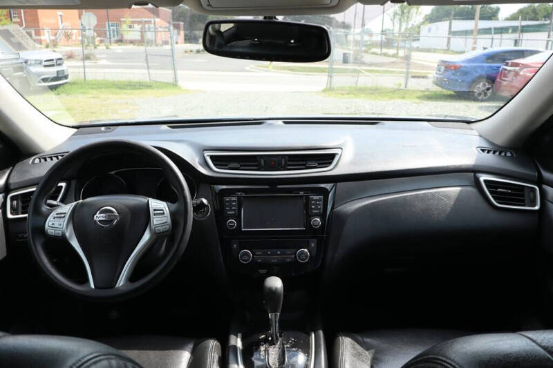 2016 Nissan Rogue S