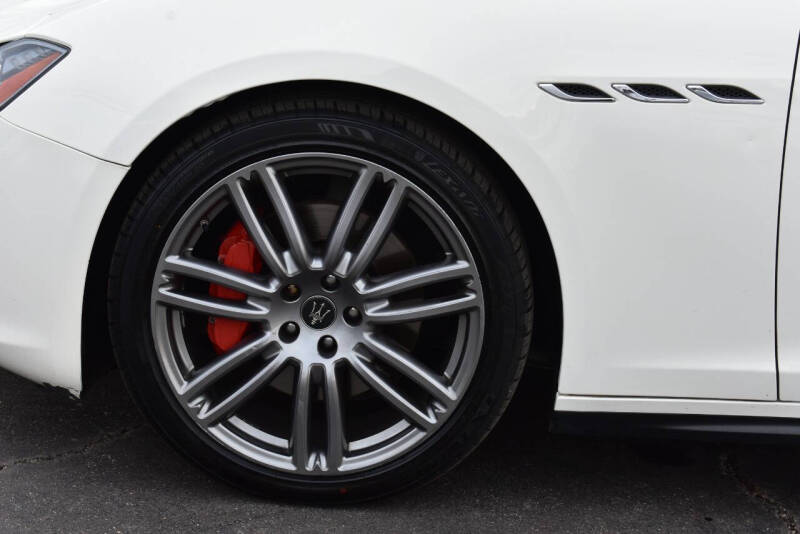 2017 Maserati Ghibli