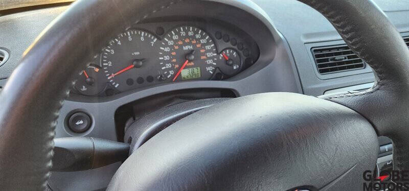 2005 Ford Focus ZX4 SES