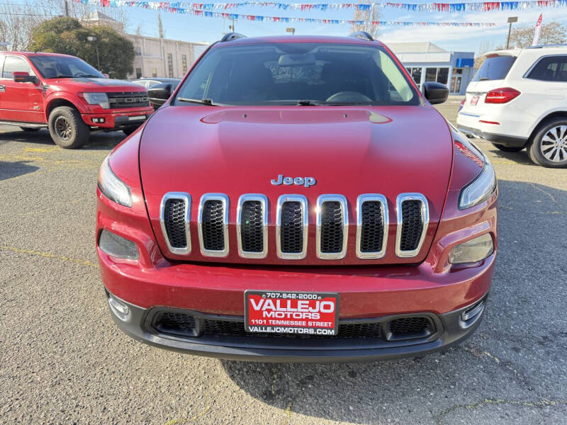 2016 Jeep Cherokee Sport