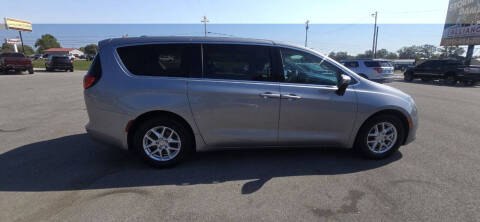 2017 Chrysler Pacifica LX