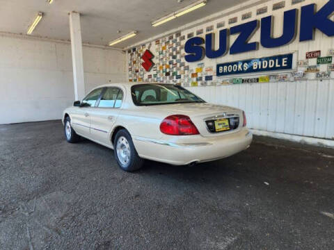 2002 Lincoln Continental