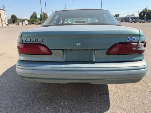 1993 Ford Taurus GL